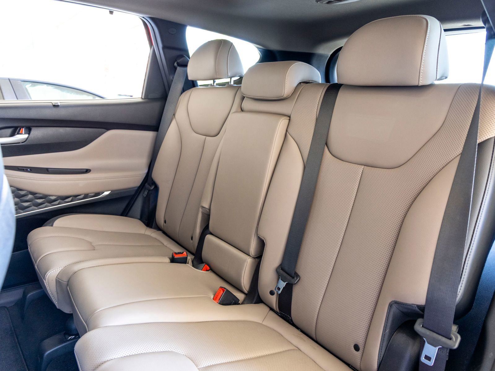 Used 2023 Hyundai Santa Fe SEL Premium AWD/4WD image 21