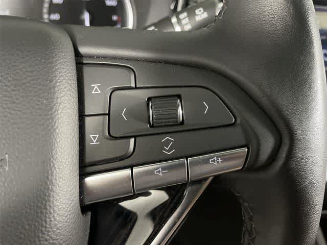 Used 2024 Cadillac XT6 Premium Luxury w/ LPO, Floor Liner Package AWD/4WD image 36
