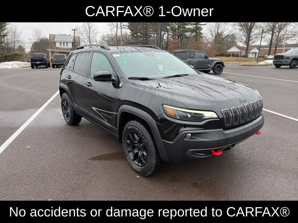 Certified 2022 Jeep Cherokee Trailhawk w/ Trailer Tow Group image 2
