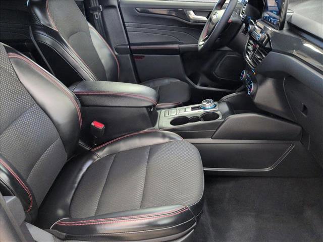 Used 2025 Ford Escape ST-Line image 20