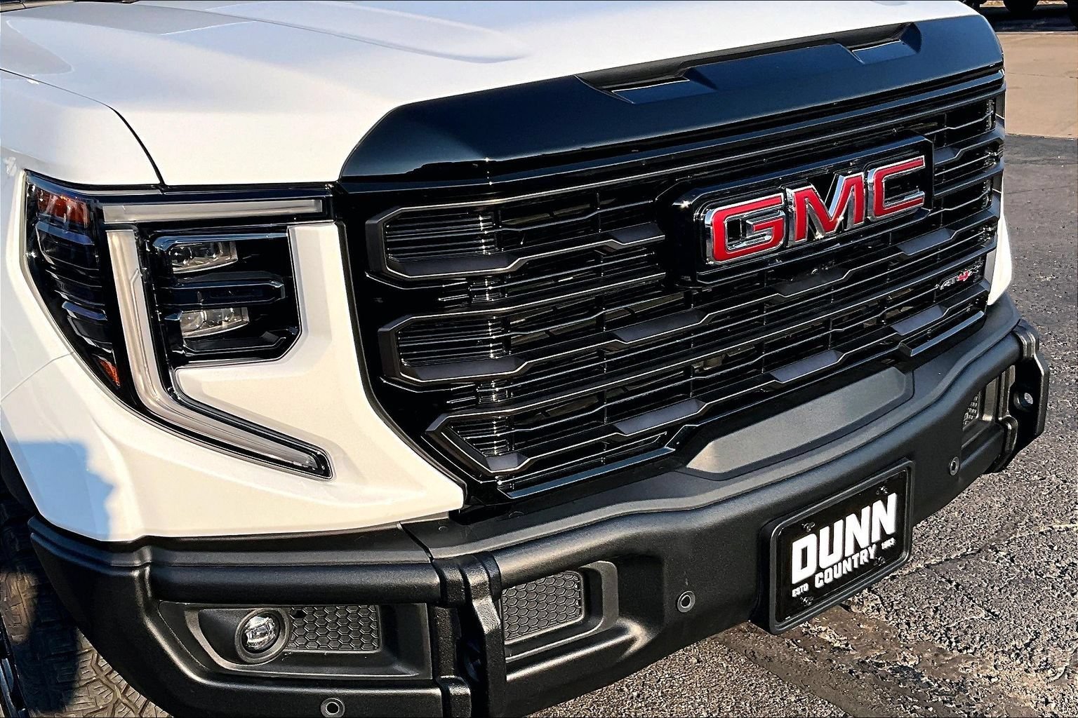 Used 2026 GMC Sierra 1500 AT4X w/ AT4X AEV Edition AWD/4WD image 31