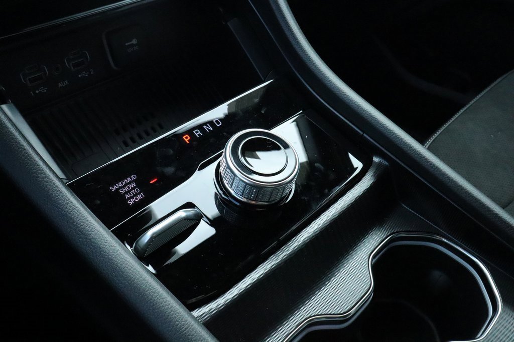 New 2026 Jeep Grand Cherokee Laredo image 11