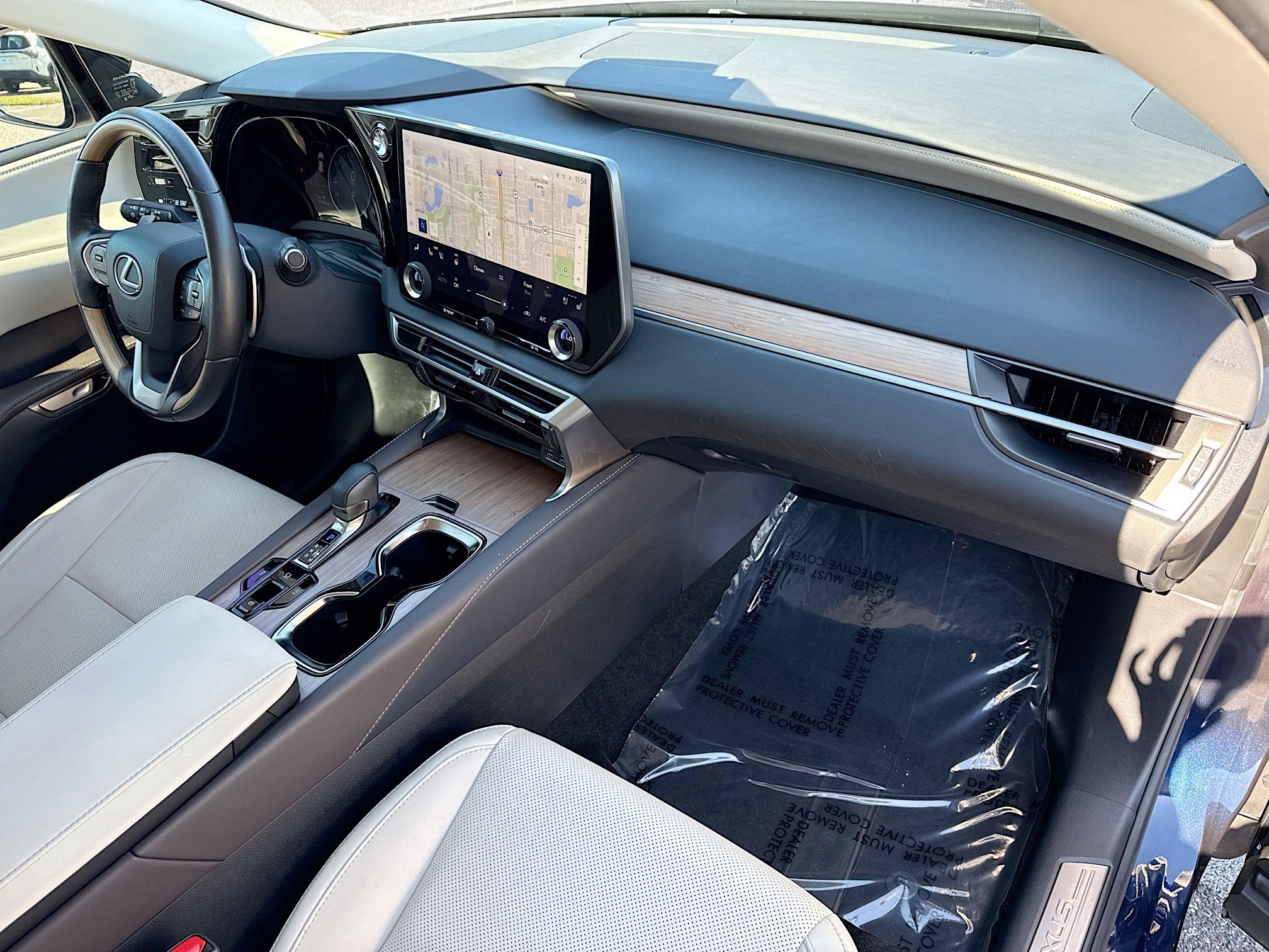 Used 2024 Lexus RX 350 Premium image 14