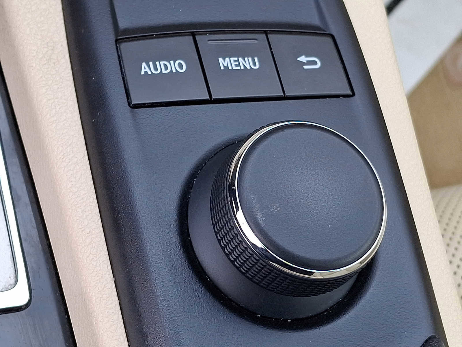 Used 2015 Lexus ES 350 w/ Premium Package image 23