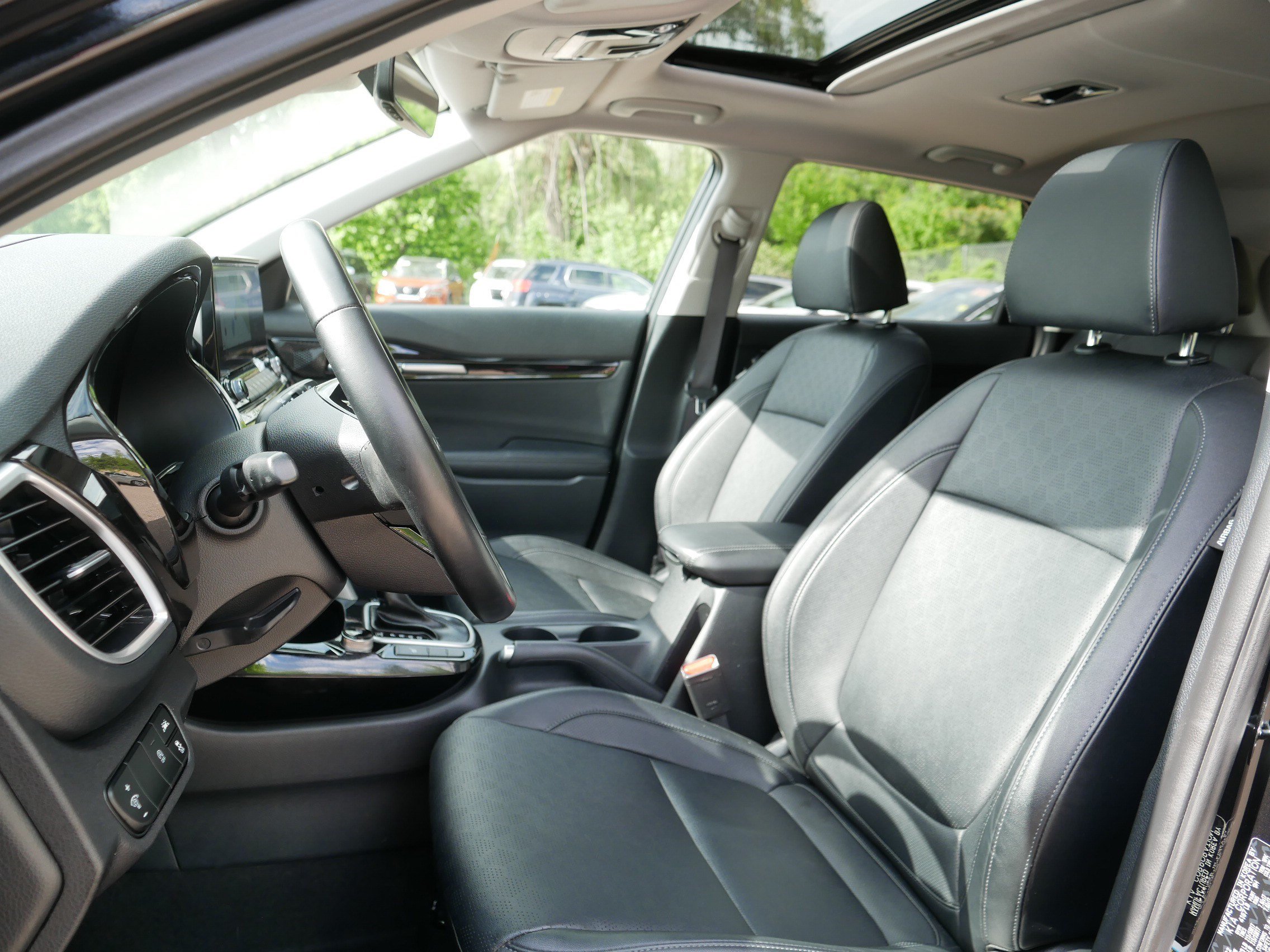 Certified 2022 Kia Seltos EX AWD/4WD image 35