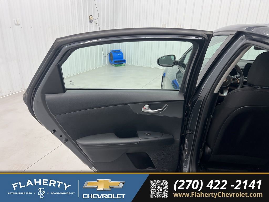 Used 2019 Kia Forte LXS image 10