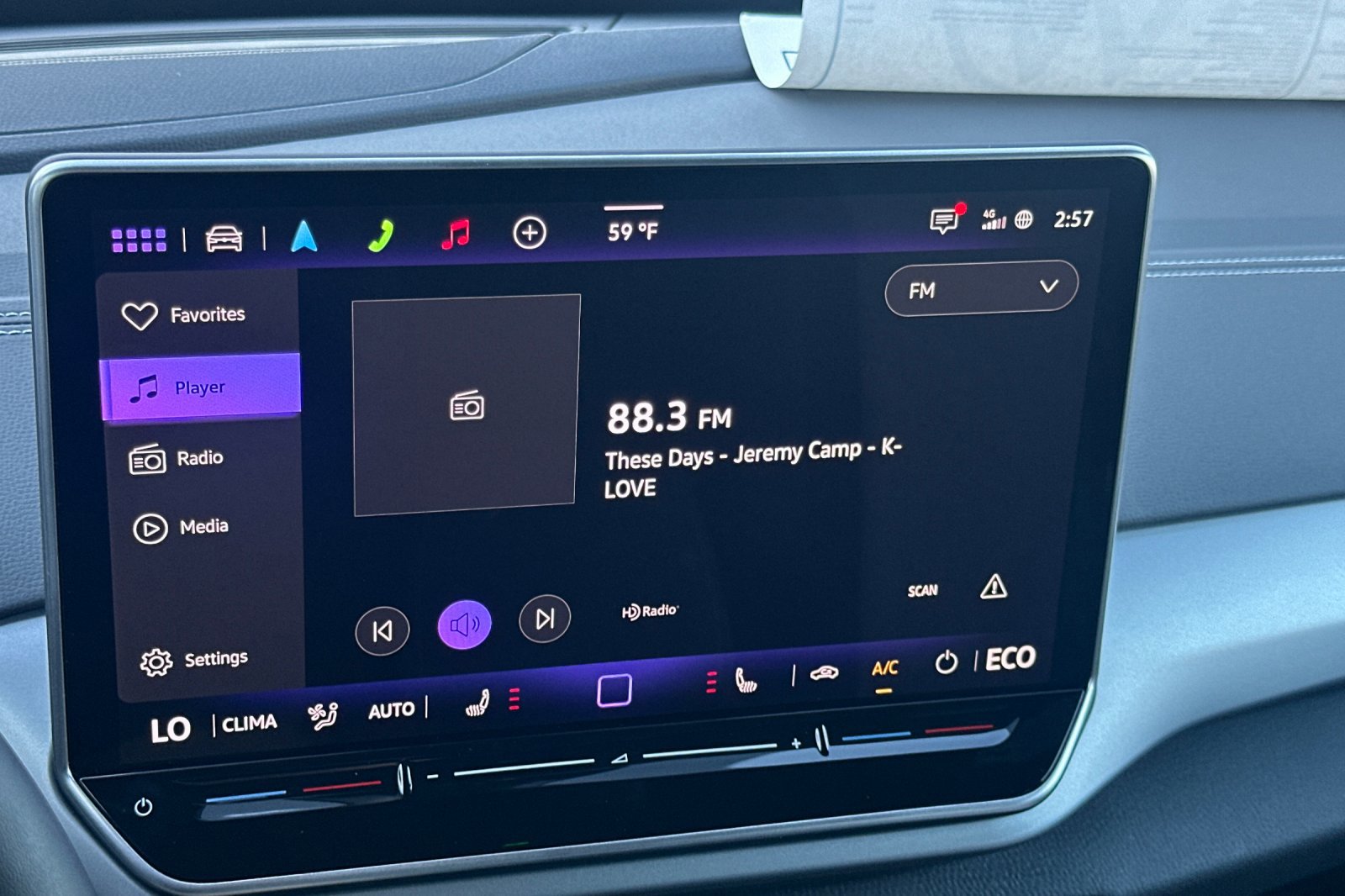 New 2025 Volkswagen ID.4 Pro image 18