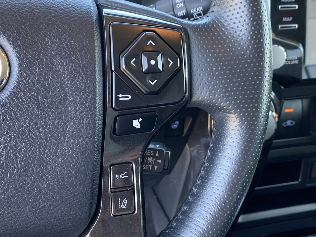 Certified 2024 Toyota 4Runner TRD Off-Road Premium w/ Moonroof Package AWD/4WD image 27