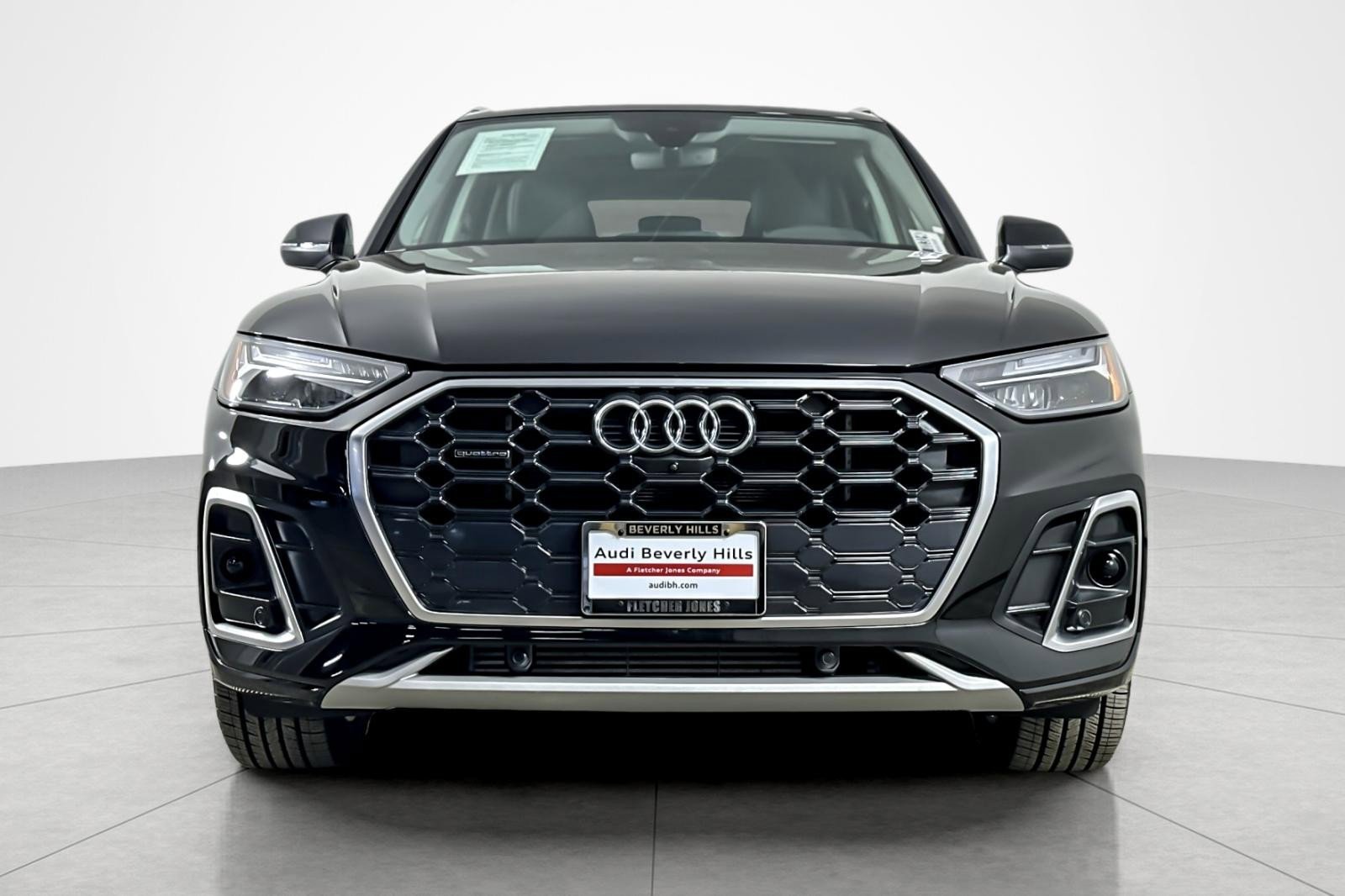 Used 2023 Audi Q5 e Premium Plus w/ Premium Plus Package image 8