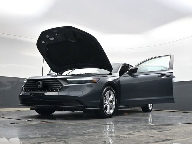 Used 2023 Honda Accord LX image 42