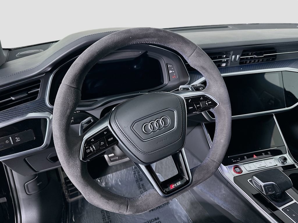Used 2025 Audi RS 6 performance image 12