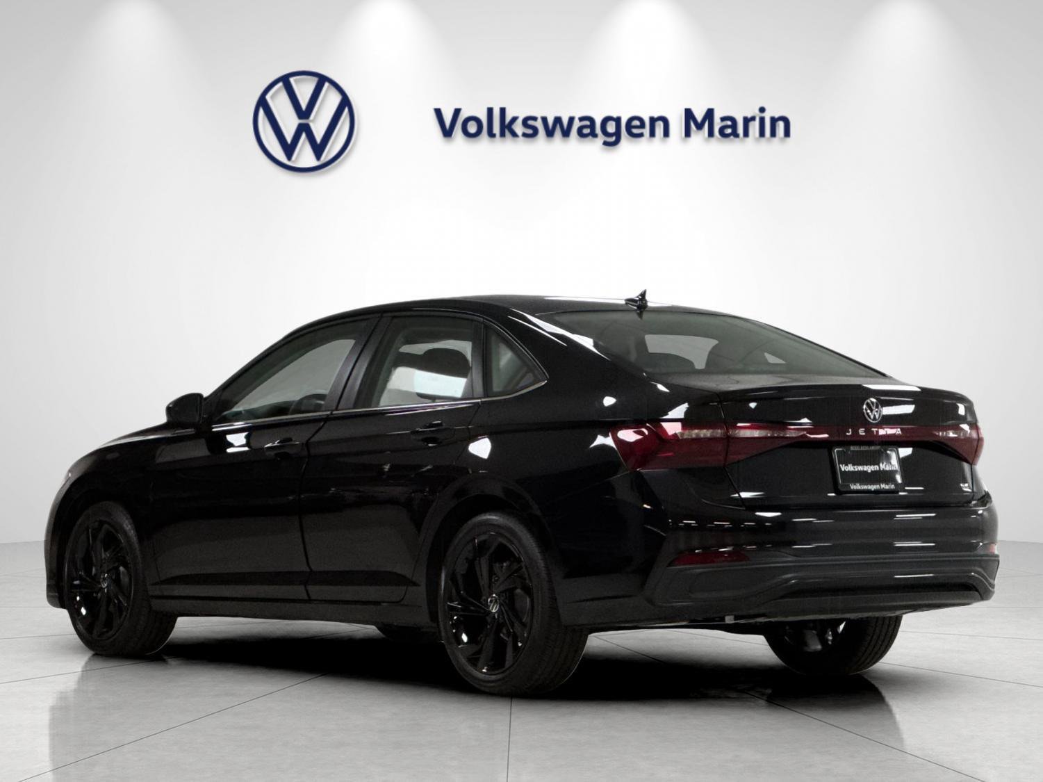 New 2026 Volkswagen Jetta SE FWD image 3