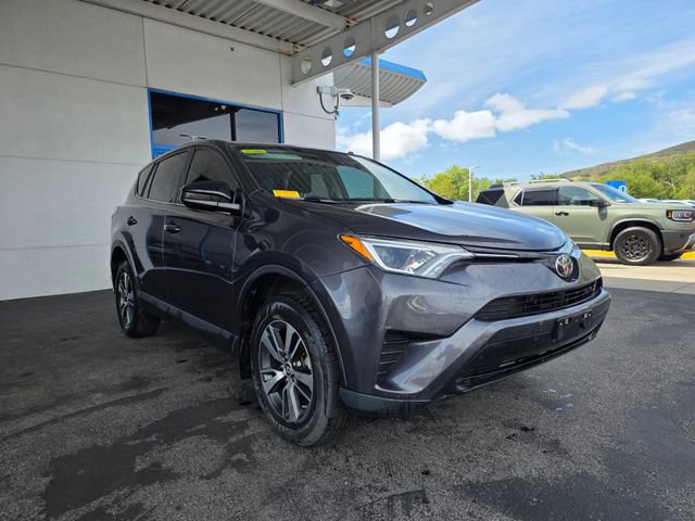 Used 2018 Toyota RAV4 LE w/ All Weather Liner Package AWD/4WD image 3
