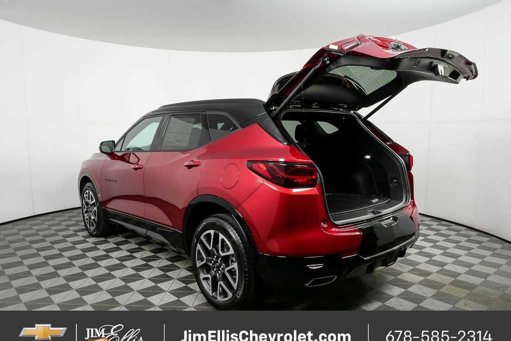 New 2026 Chevrolet Blazer RS w/ LPO, Floor Liner Package image 32