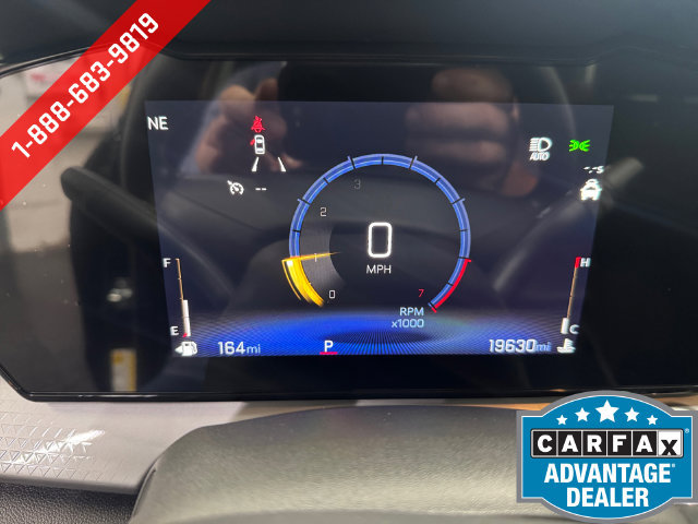 Certified 2024 Chevrolet Trax LT FWD image 3