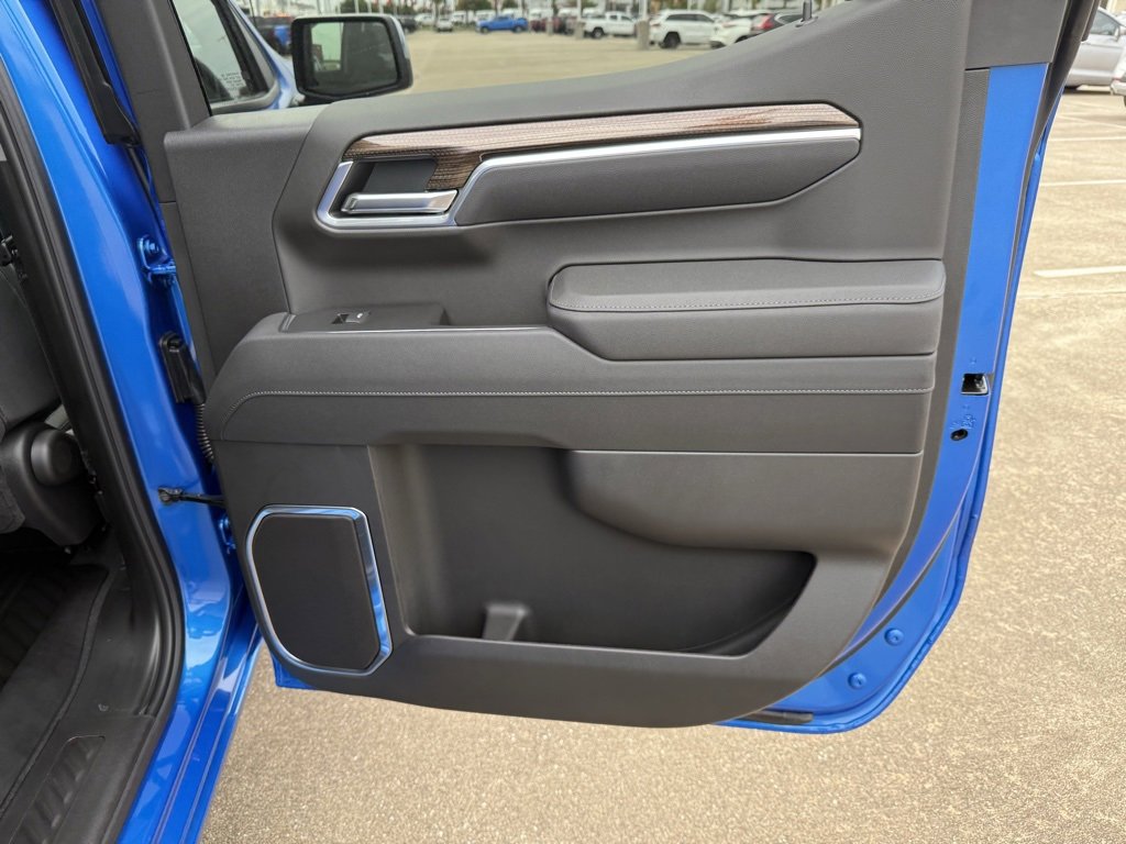 New 2026 Chevrolet Silverado 1500 LT image 45