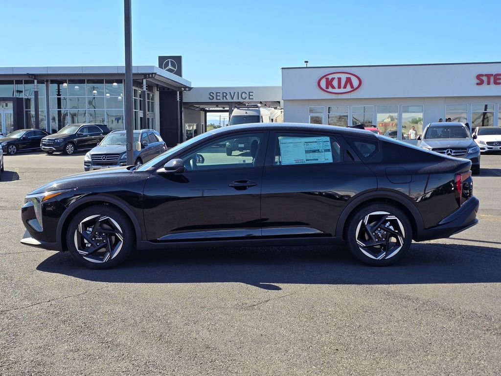 New 2025 Kia K4 EX image 2