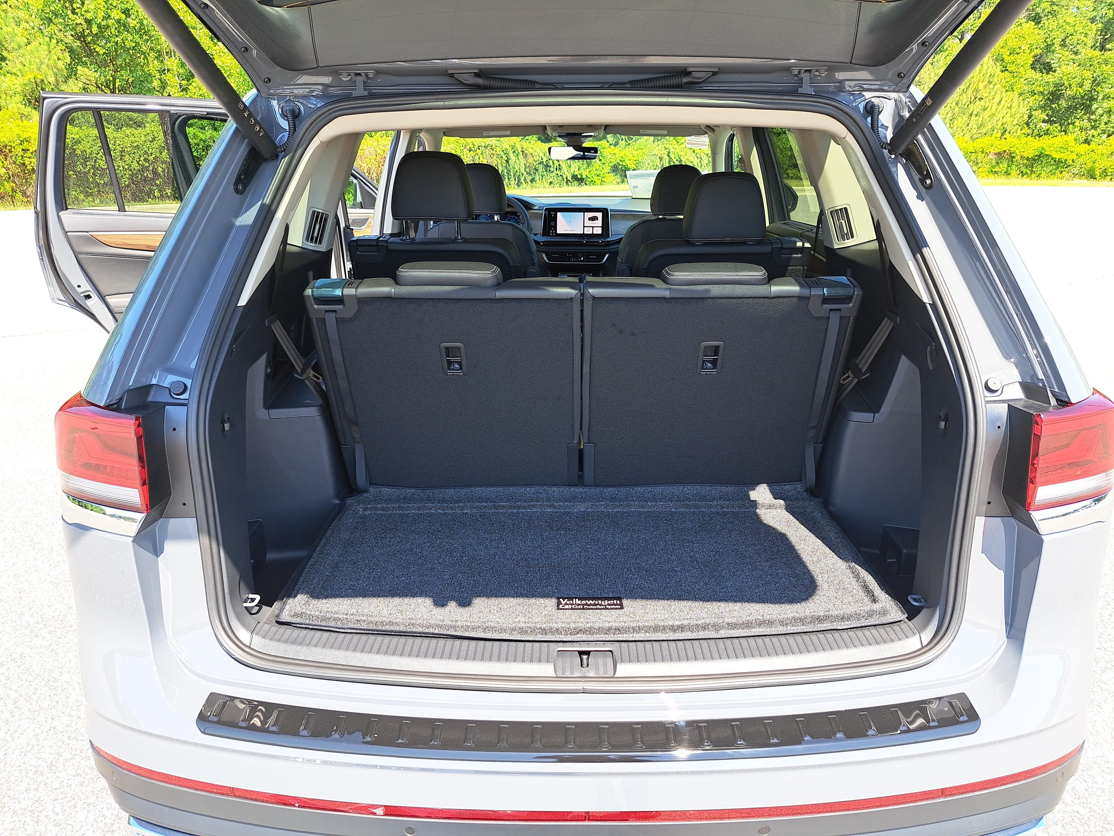 New 2026 Volkswagen Atlas SE FWD image 13