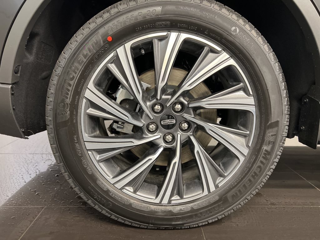 Used 2026 Lincoln Aviator AWD image 7