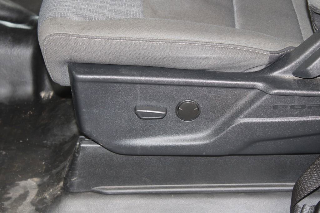 Used 2024 Ford F150 XLT w/ Tow/Haul Package image 18
