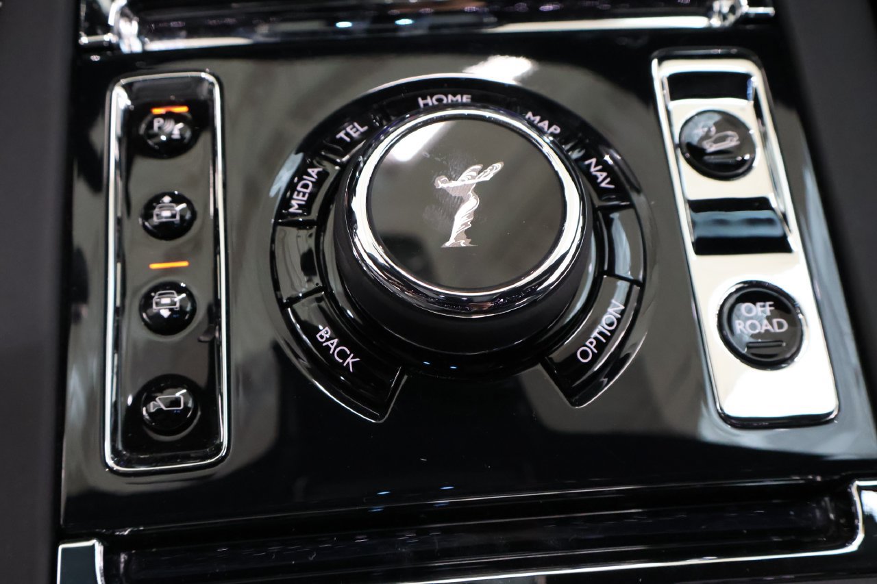 New 2026 Rolls-Royce Cullinan w/ Cullinan Package AWD/4WD image 32