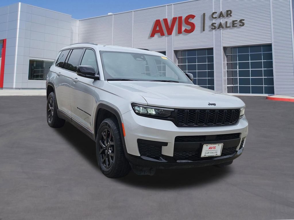Used 2024 Jeep Grand Cherokee L Laredo AWD/4WD image 9