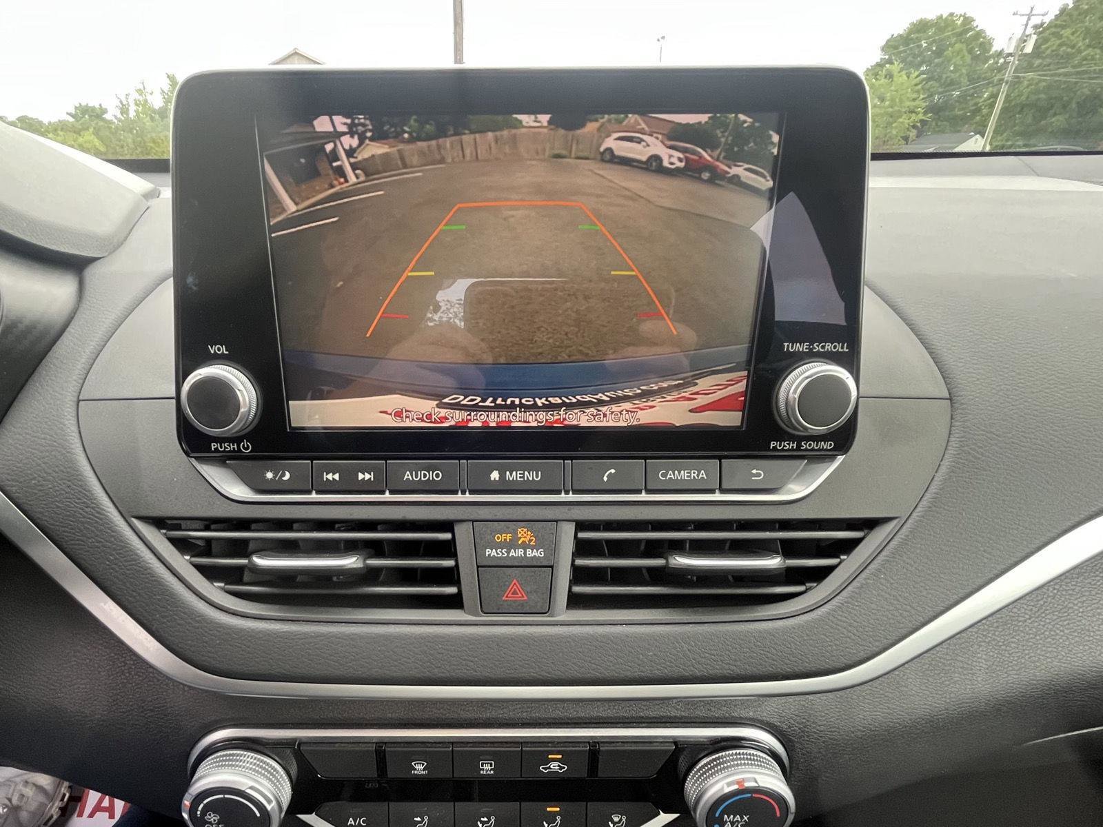 Used 2020 Nissan Altima 2.5 S FWD image 8