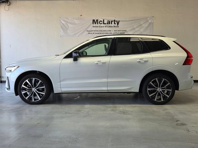 Used 2025 Volvo XC60 B5 Plus w/ Climate Package AWD/4WD image 2