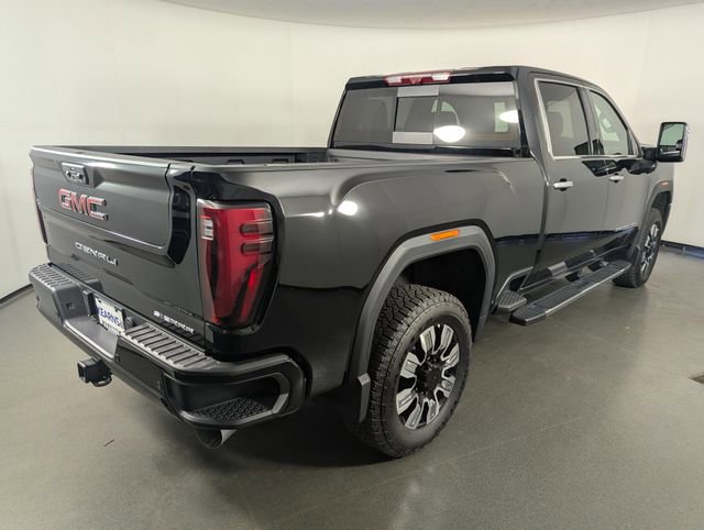 Used 2025 GMC Sierra 2500 Denali w/ Technology Package AWD/4WD image 8