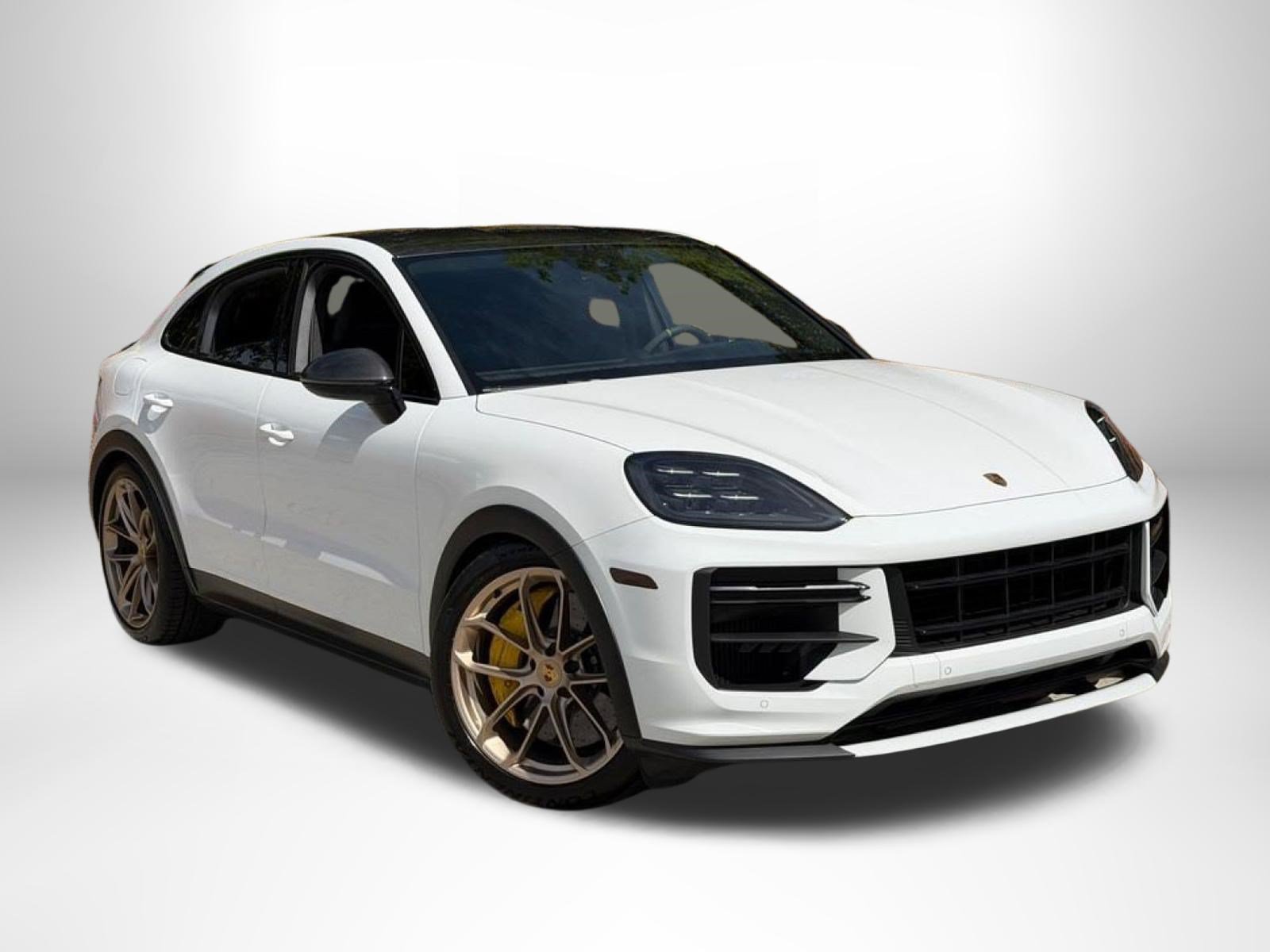 Used 2024 Porsche Cayenne Turbo GT AWD/4WD image 2