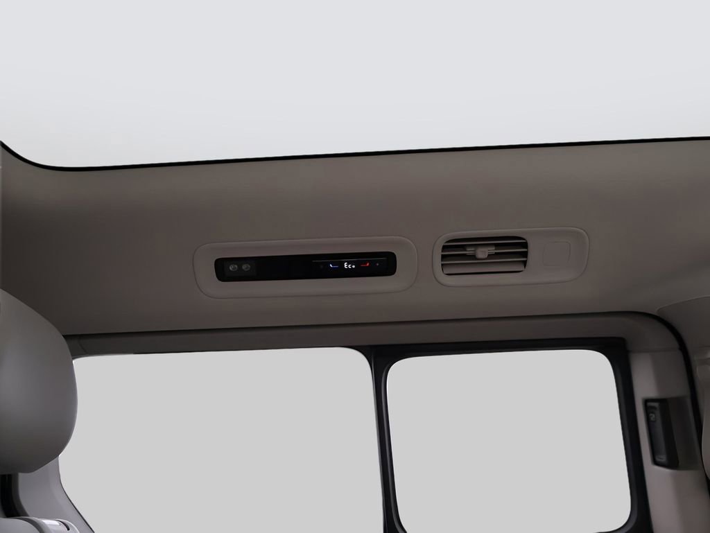 New 2025 Volkswagen ID. Buzz 1st Edition image 19