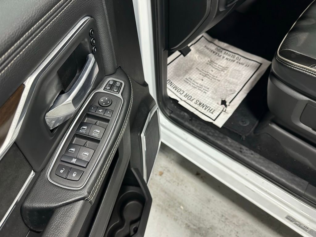 Used 2024 RAM 3500 Laramie image 9