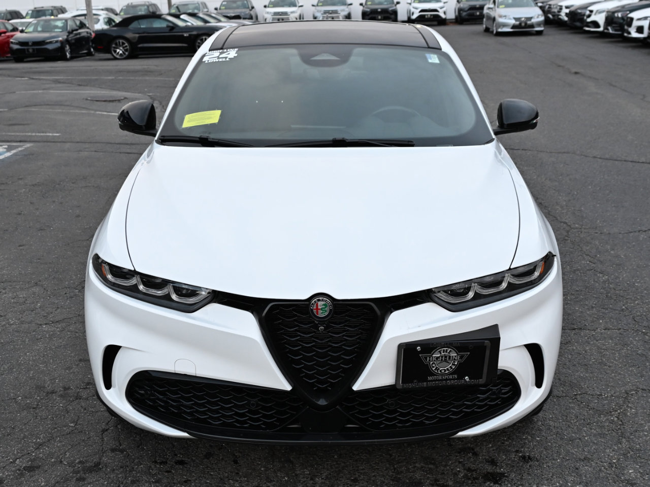 Used 2024 Alfa Romeo Tonale Veloce w/ Active Assist Package image 4