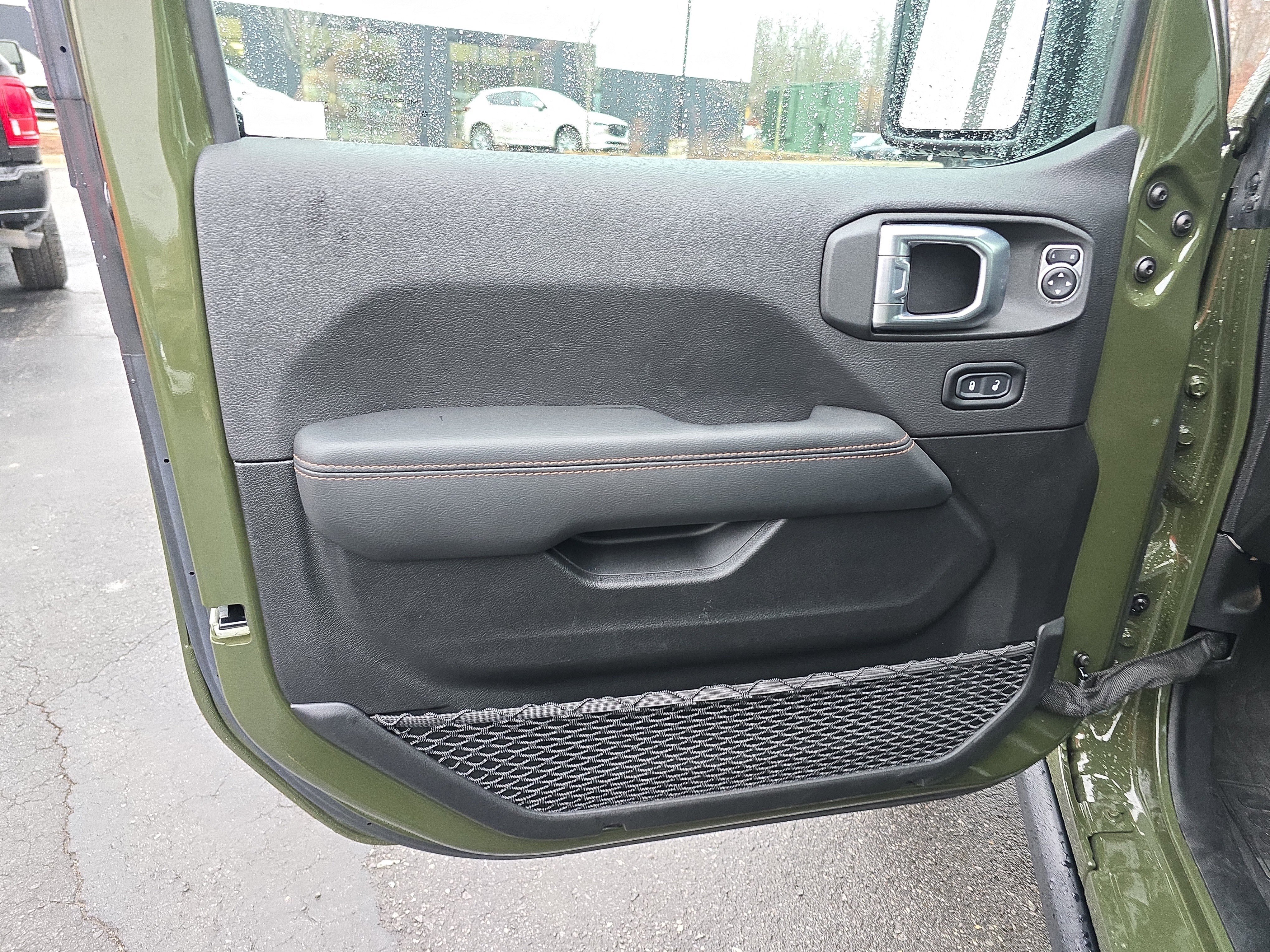 Used 2023 Jeep Wrangler Unlimited Rubicon 392 image 19