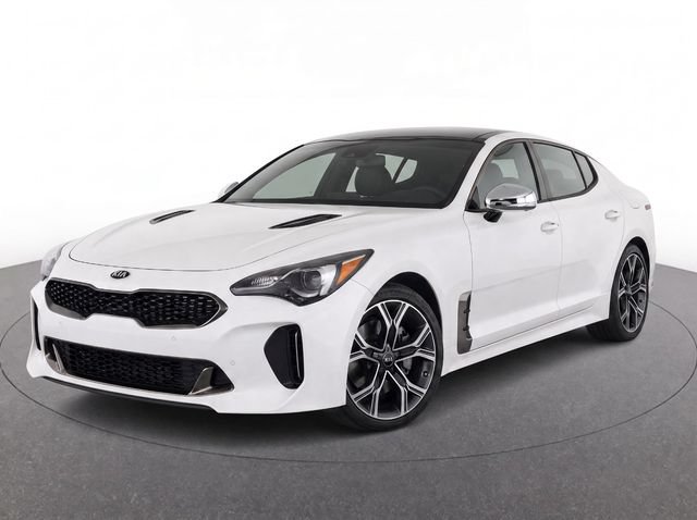 Used 2021 Kia Stinger GT-Line w/ Sun & Sound Package RWD image 3