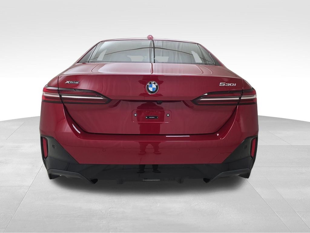 Certified 2024 BMW 530i xDrive w/ M Sport Package image 8