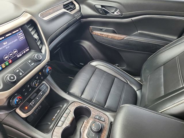 Used 2022 GMC Acadia Denali w/ Denali Ultimate Package image 12