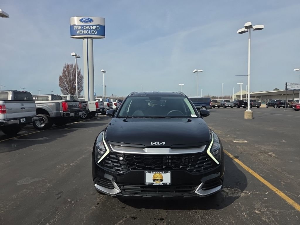 Used 2023 Kia Sportage EX image 9