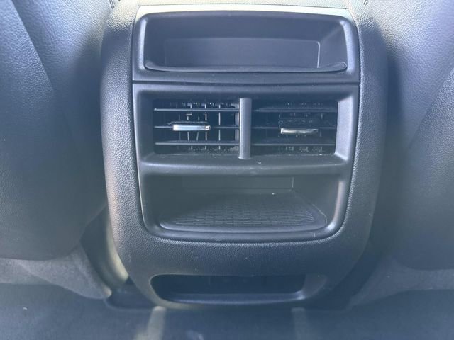 Used 2022 Cadillac XT5 Luxury image 14