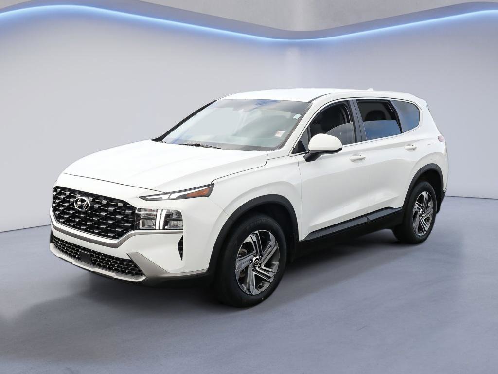 Used 2023 Hyundai Santa Fe SE FWD image 2