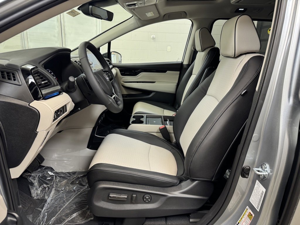 New 2026 Honda Odyssey Elite image 12
