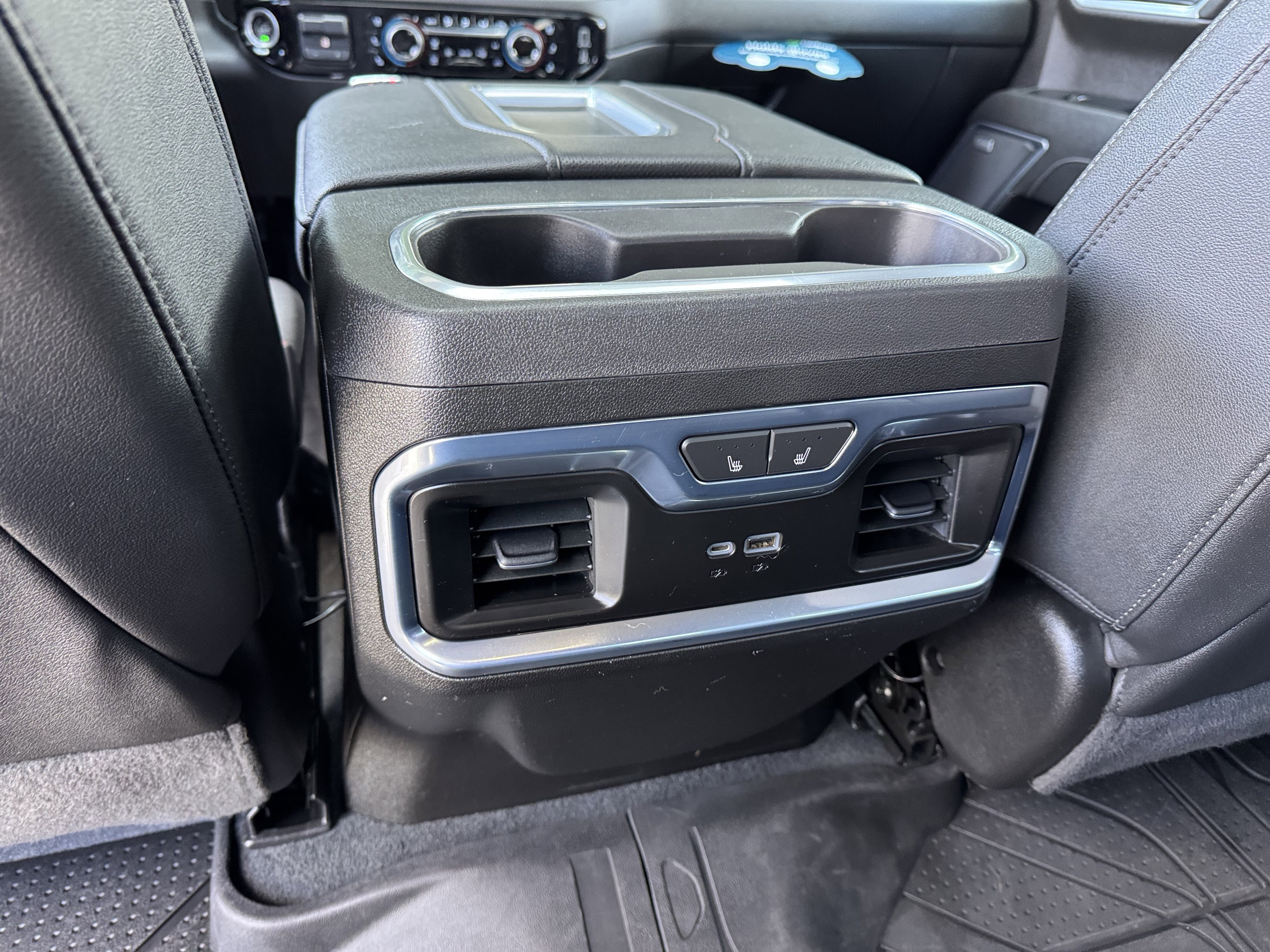 Used 2022 Chevrolet Silverado 1500 LTZ w/ LTZ Premium Package image 17