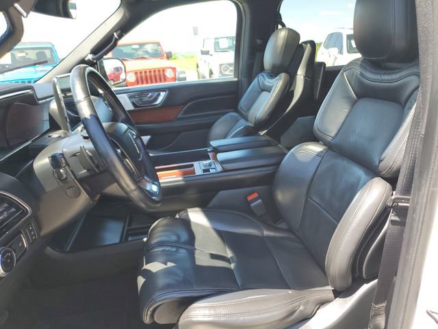 Used 2020 Lincoln Navigator L Reserve w/ Luxury Package AWD/4WD image 26