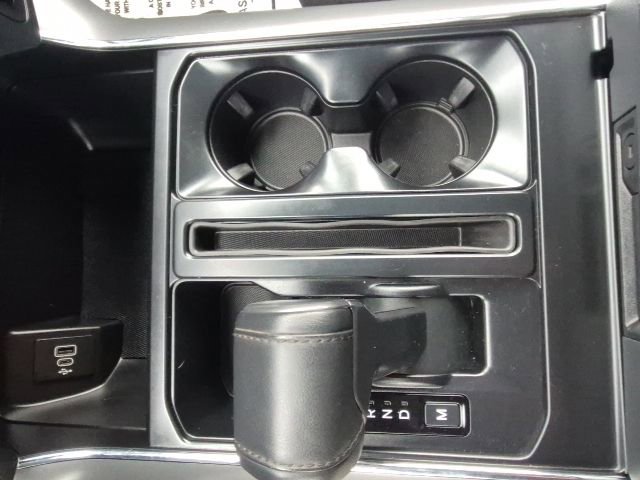 Used 2025 Ford F150 XLT w/ Equipment Group 302A MID image 46