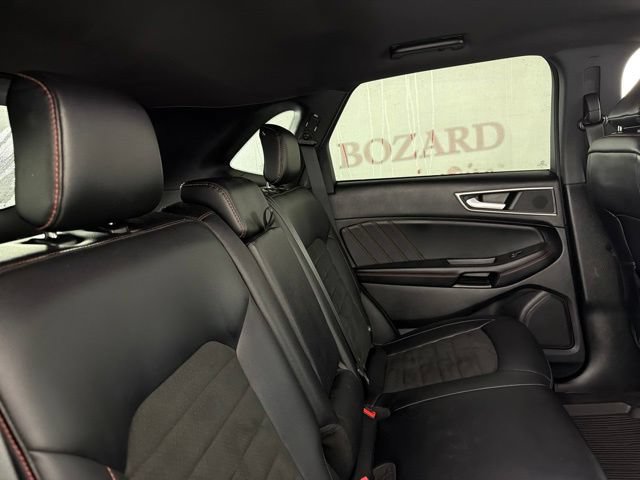Certified 2024 Ford Edge ST-Line AWD/4WD image 18