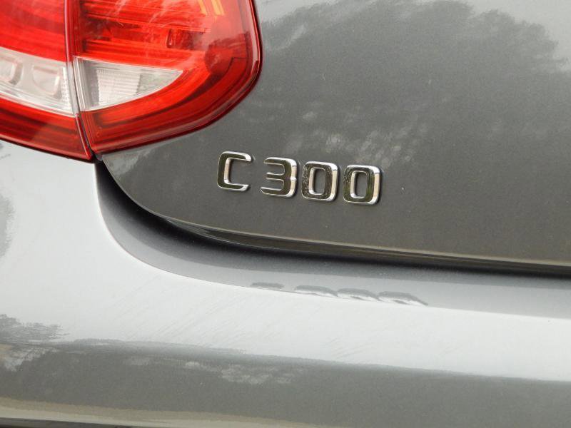 Used 2018 Mercedes-Benz C 300 Sport image 11