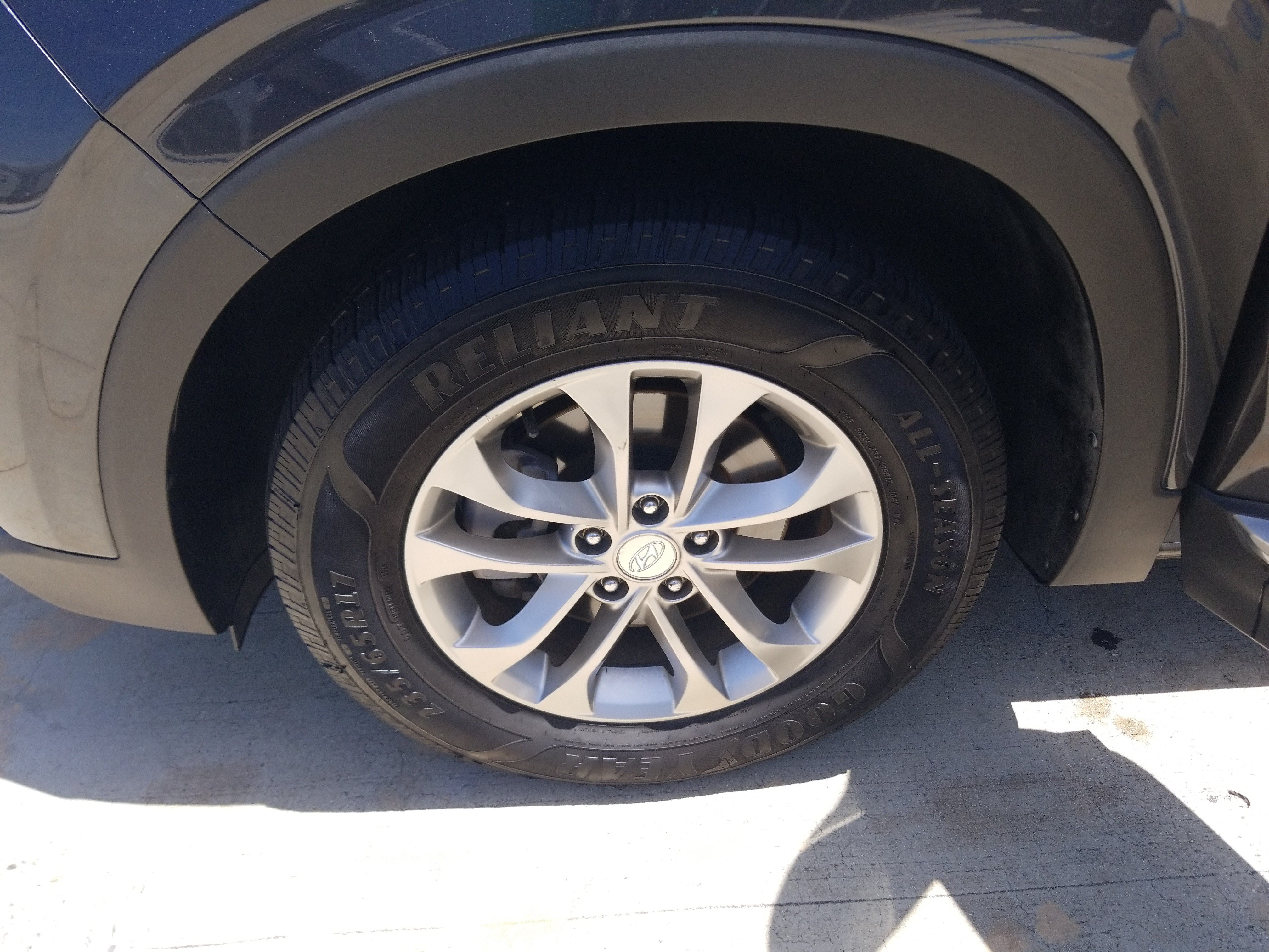 Used 2020 Hyundai Santa Fe SEL FWD image 21