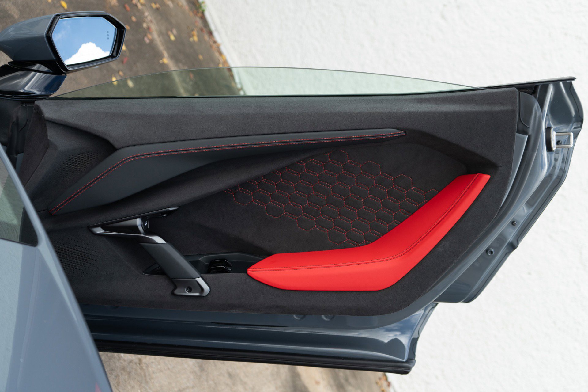 Used 2024 Lamborghini Revuelto image 29