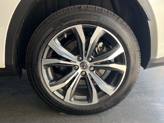 Used 2022 Lexus RX 350L FWD w/ Premium Package image 10