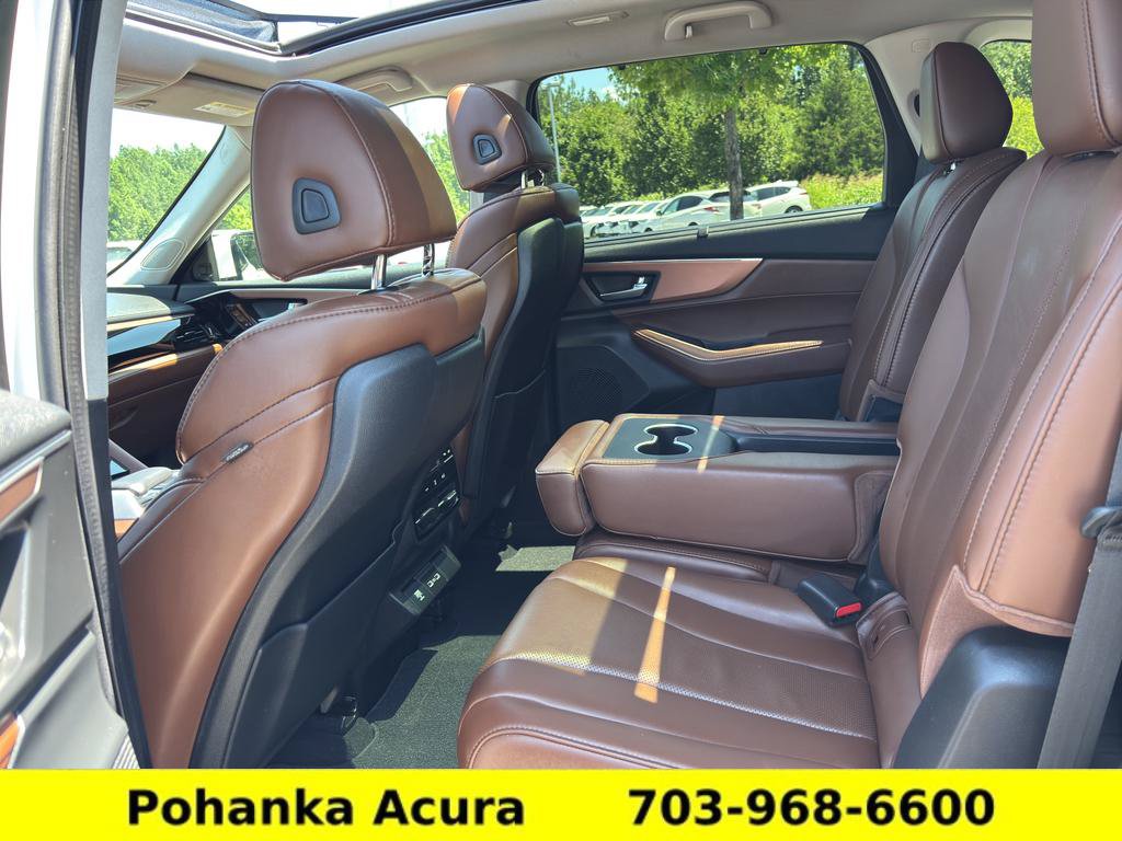 Certified 2024 Acura MDX SH-AWD w/ Technology Package image 20